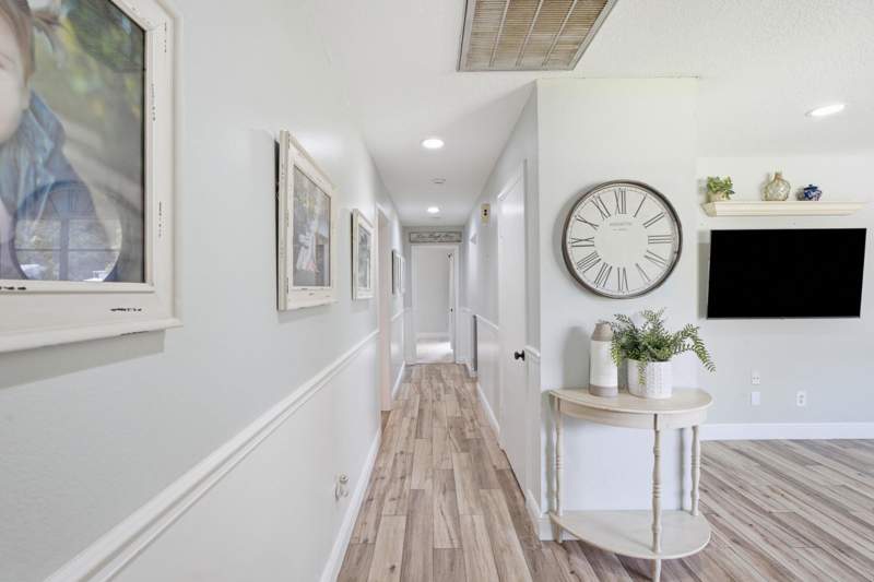 3 bedroom Single Family Residence at 1710 SW Wildcat Trail, James Villa, Stuart — photo 4