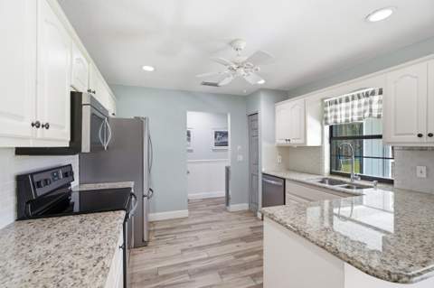 1710 SW Wildcat Trail, Stuart FL - photo 9 of 34