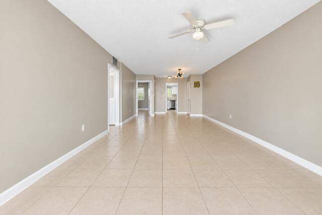 2 bedroom Condominium at 1410 S Federal Highway #303, El Castelay Condo, Lake Worth Beach — photo 4