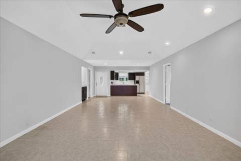 13867 Eastpointe Way, Palm Beach Gardens FL - photo 7 of 43