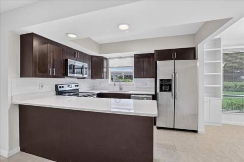 13867 Eastpointe Way, Palm Beach Gardens FL - photo 8 of 43