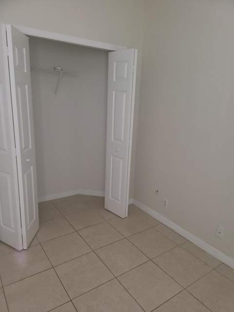 558 SW Halifax Avenue, Port St. Lucie FL - photo 22 of 27