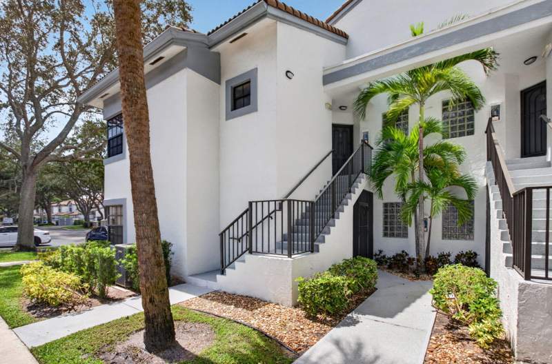 3 bedroom Condominium at 5414 Venetia Court #H, Platina / Alexandra Village, Boynton Beach — photo 3