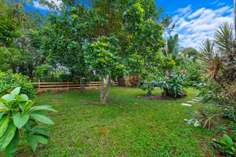 245 SW De Gouvea Terrace, Port St. Lucie FL - photo 23 of 32