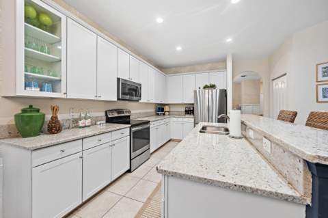 148 Behring Way, Jupiter FL - photo 10 of 57