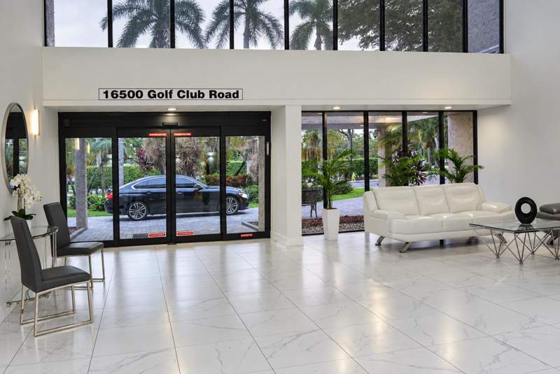 2 bedroom Condominium at 16500 Golf Club Road #301, Building 1A Of Country Club Apts, Weston — photo 5