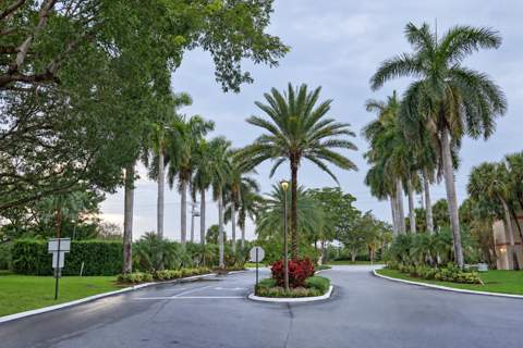 16500 Golf Club Road #301, Weston FL - photo 8 of 29