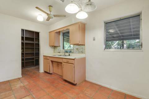 142 2ND Street, Jupiter FL - photo 10 of 43