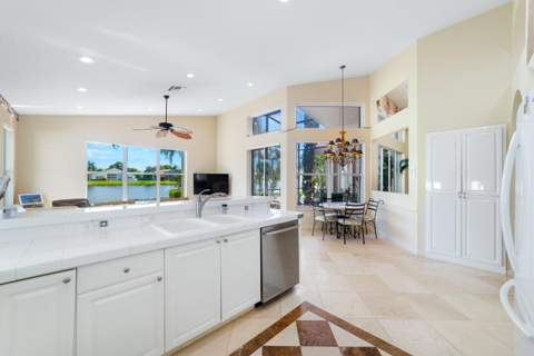 11637 Pamplona Boulevard, Boynton Beach FL - photo 11 of 45