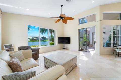 11637 Pamplona Boulevard, Boynton Beach FL - photo 14 of 45