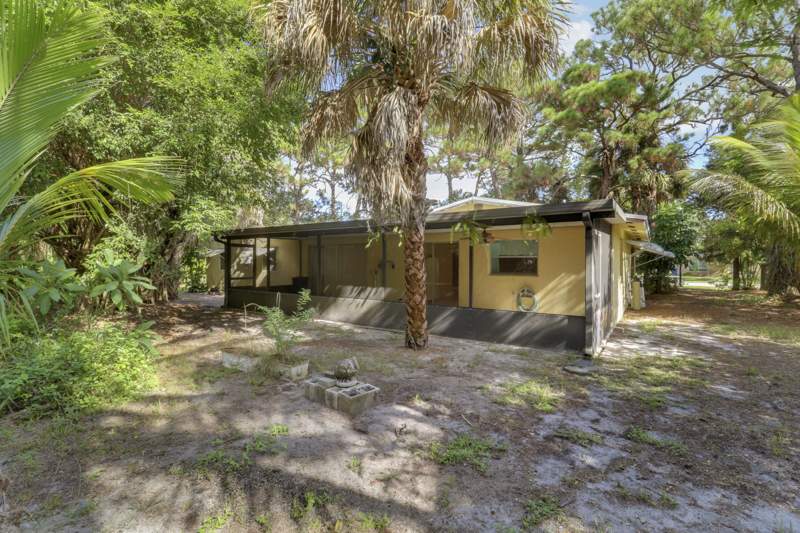 3 bedroom Single Family Residence at 142 2ND Street, JUPITER TOWNSITE, Jupiter — photo 3