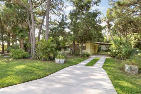 142 2ND Street, Jupiter FL - photo 6 of 43