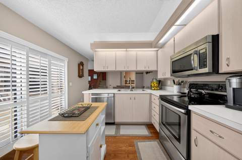 42 Essex Court #B, Royal Palm Beach FL - photo 14 of 27