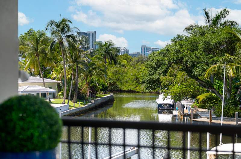 3 bedroom Townhouse at 411 Hendricks Isle, Victoria Isles, Fort Lauderdale — photo 2