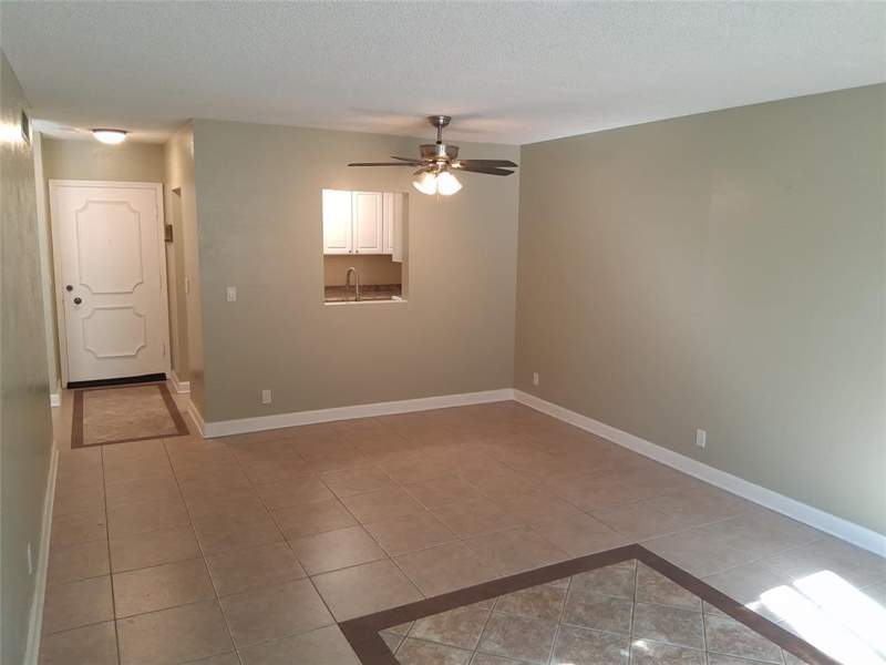 1 bedroom Condominium at 5720 NE 22nd Way #406, Imperial Point Gardens Condo, Fort Lauderdale — photo 5
