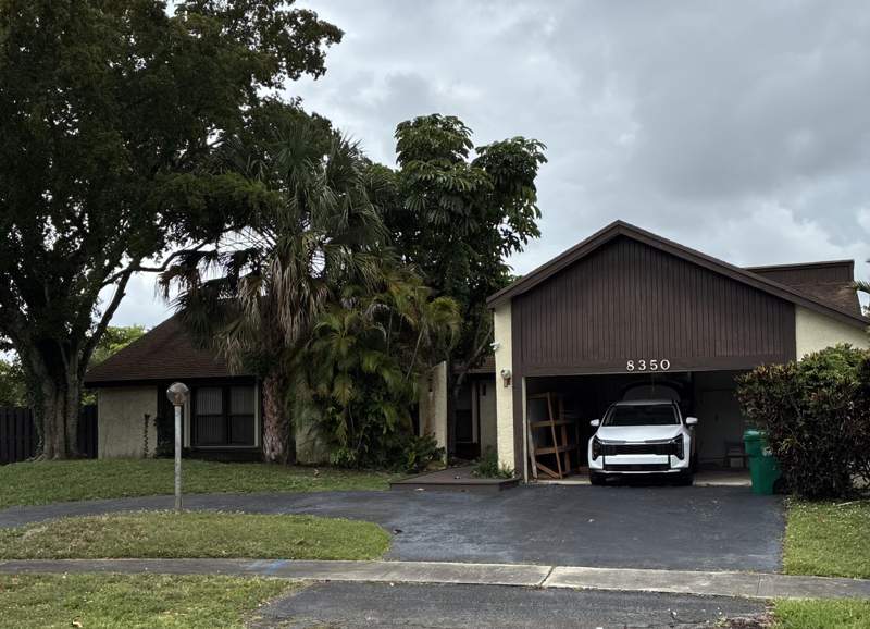 4 bedroom Single Family Residence at 8350 NW 51ST Street, CITY OF LAUDERHILL SEC THREE, Lauderhill — photo 1