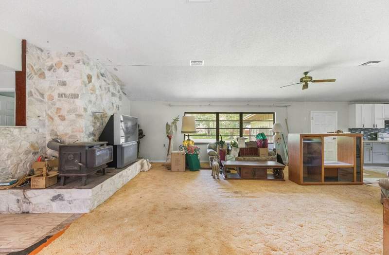 3 bedroom Single Family Residence at 3150 Dame Road, Fort Pierce, Fort Pierce — photo 2