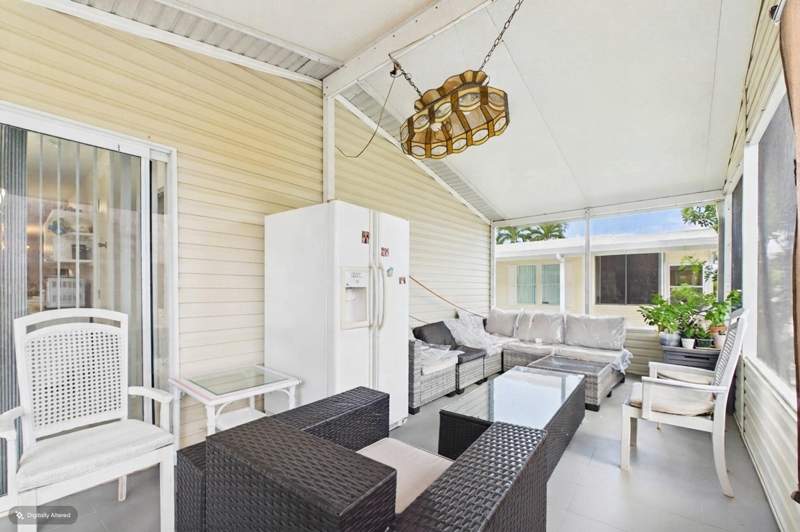 3 bedroom Manufactured Home at 3007 Bimini Bay, Jamaica Bay Mobile Home Co Op, Boynton Beach — photo 4