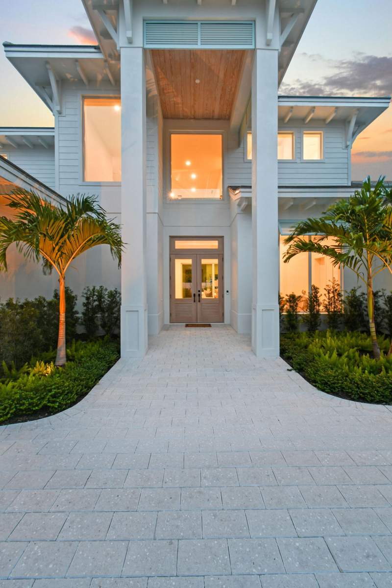 4 bedroom Single Family Residence at 192 RIVER Drive, TEQUESTA, Tequesta — photo 4