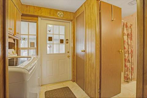 109 NW 51st Street, Deerfield Beach FL - photo 8 of 75