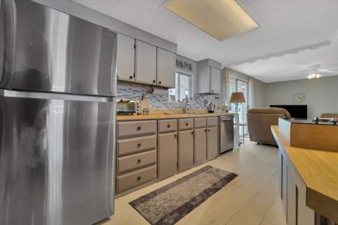 132 NW 53rd Place, Deerfield Beach FL - photo 12 of 85