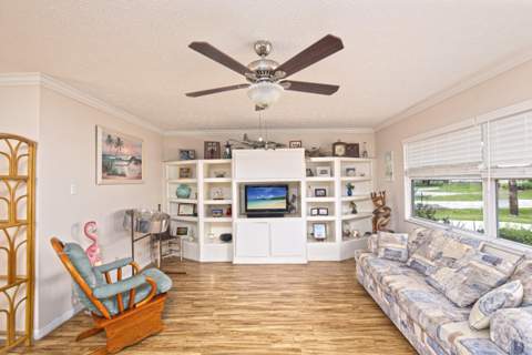 6004 Tangelo Drive, Fort Pierce FL - photo 6 of 42
