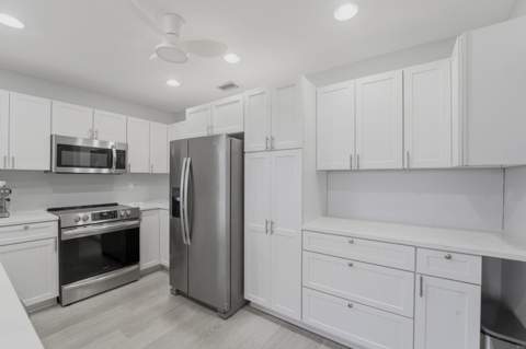 2201 SW Roma Way, Boynton Beach FL - photo 9 of 23