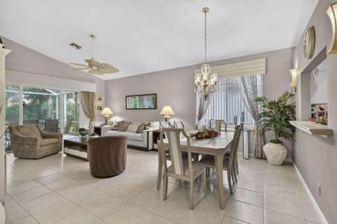 2260 Sapphire Circle, West Palm Beach FL - photo 22 of 89