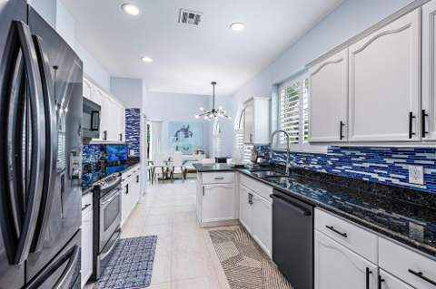 123 Augusta Court, Jupiter FL - photo 16 of 35