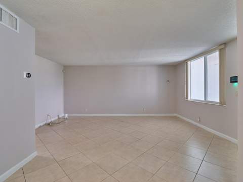 104 Paradise Harbour Boulevard #402, North Palm Beach FL - photo 9 of 43