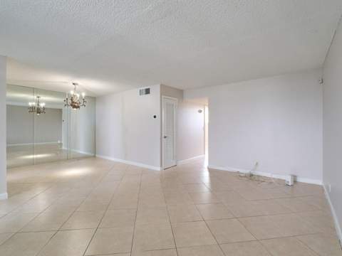 104 Paradise Harbour Boulevard #402, North Palm Beach FL - photo 10 of 43