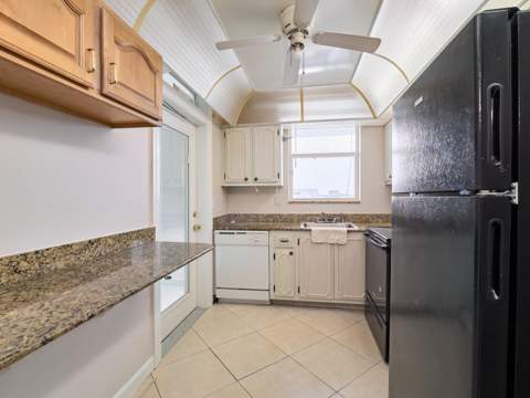 104 Paradise Harbour Boulevard #402, North Palm Beach FL - photo 15 of 43