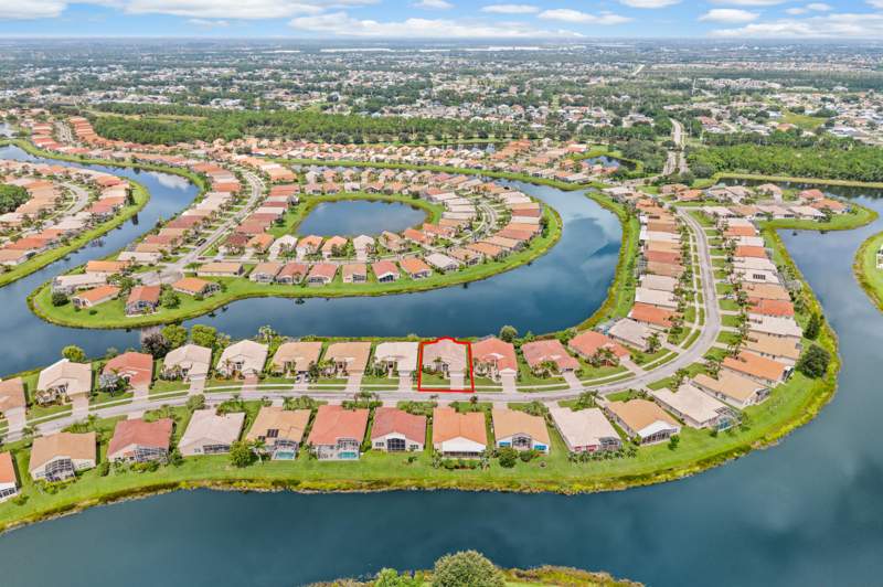 3 bedroom Single Family Residence at 407 NW Shoreview Drive, Cascades, Port St. Lucie — photo 5