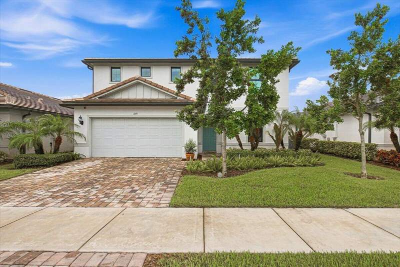 5 bedroom Single Family Residence at 3149 Tamarind Drive, Somerset Plaza, Lauderdale Lakes — photo 4