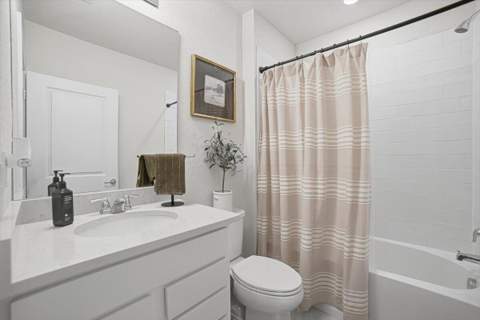 3149 Tamarind Drive, Lauderdale Lakes FL - photo 16 of 40