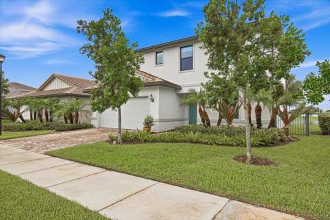 3149 Tamarind Drive, Lauderdale Lakes FL - photo 6 of 40