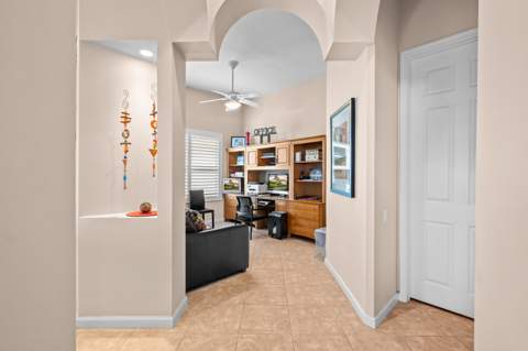 407 NW Shoreview Drive, Port St. Lucie FL - photo 11 of 76