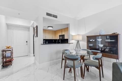 511 SE 5th Avenue #1101, Fort Lauderdale FL - photo 8 of 29
