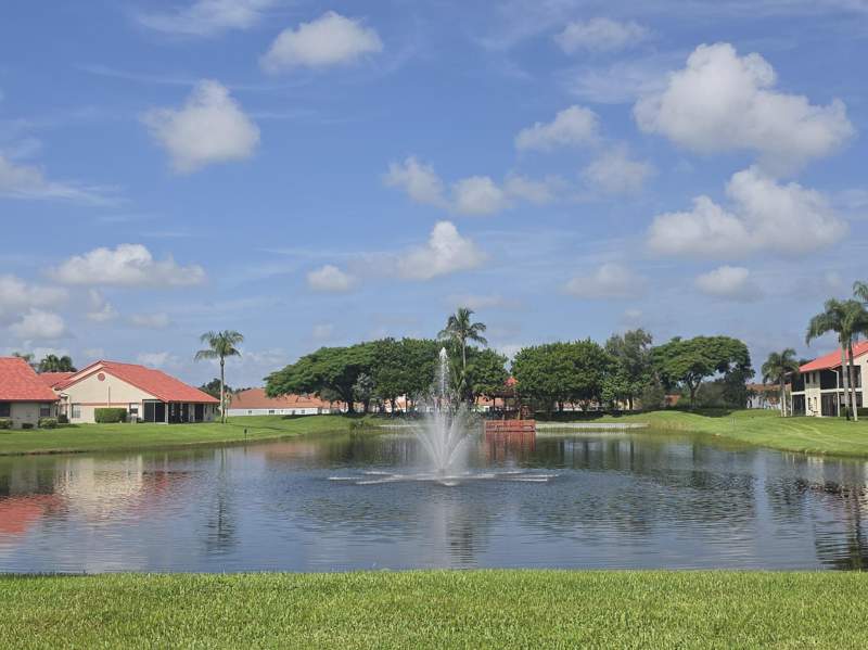 2 bedroom Condominium at 7852 Lexington Club Boulevard #B, Lexington Club Villas Condo, Delray Beach — photo 2