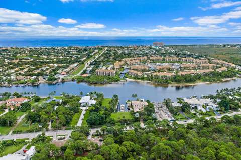 14898 Palmwood Road, Palm Beach Gardens FL - photo 8 of 50