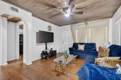 323 NW 4th Avenue, Delray Beach FL - photo 7 of 16