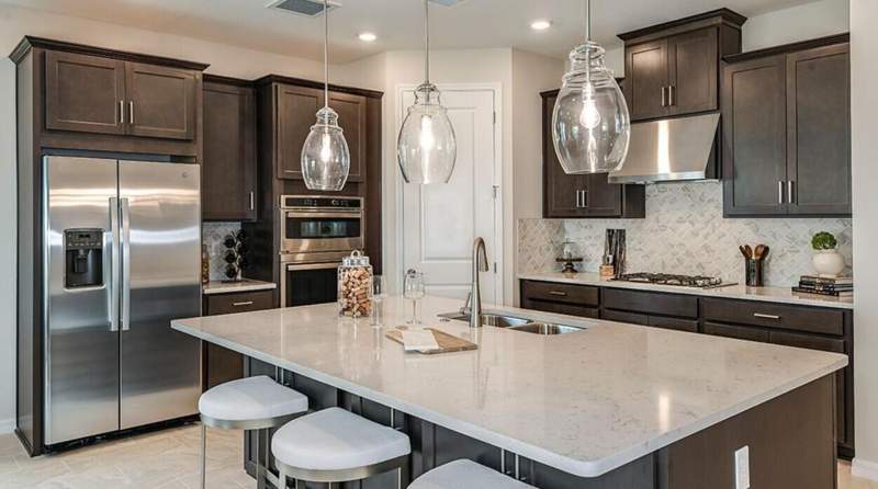 5 bedroom Single Family Residence at 692 SE Ranch Oak Circle, Veranda Oaks, Port St. Lucie — photo 2