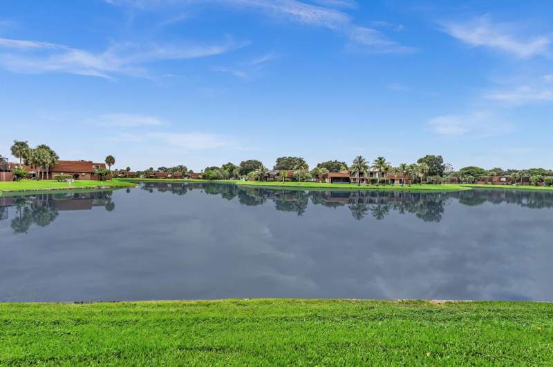 3 bedroom Townhouse at 1214 SW 120th Way #1214, Village At Lake Pine, Davie — photo 3