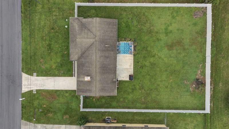 3 bedroom Single Family Residence at 3489 SW Englewood Street, Psl Section 07, Port St. Lucie — photo 3