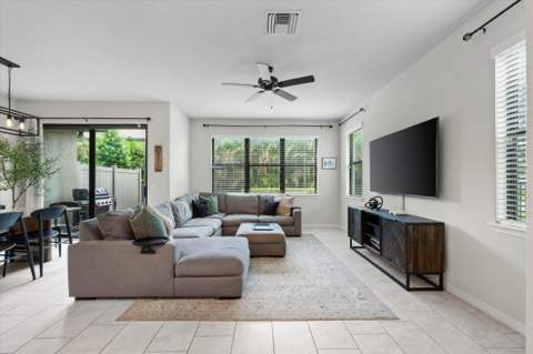 8221 Cinch Way, Lake Worth FL - photo 10 of 35