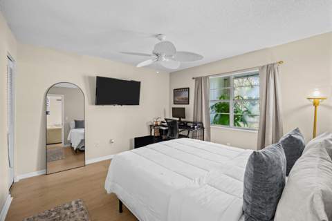 1917 SW Palm City Road #Apt g, Stuart FL - photo 15 of 77