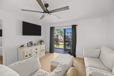 1917 SW Palm City Road #Apt g, Stuart FL - photo 10 of 77