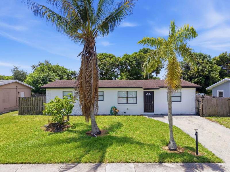 4 bedroom Single Family Residence at 4862 Andros Drive, Gramercy Park Unit 4, West Palm Beach — photo 2