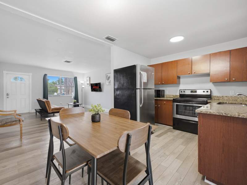4 bedroom Single Family Residence at 4862 Andros Drive, Gramercy Park Unit 4, West Palm Beach — photo 3