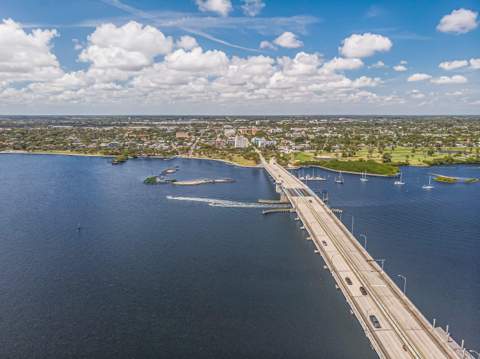 511 Lucerne Avenue #512, Lake Worth Beach FL - photo 22 of 59